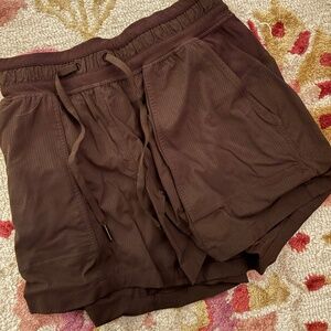 lululemon dance studios shorts espresso in size 6